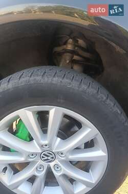 Позашляховик / Кросовер Volkswagen Touareg 2007 в 