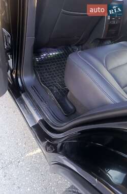 Позашляховик / Кросовер Volkswagen Touareg 2007 в 