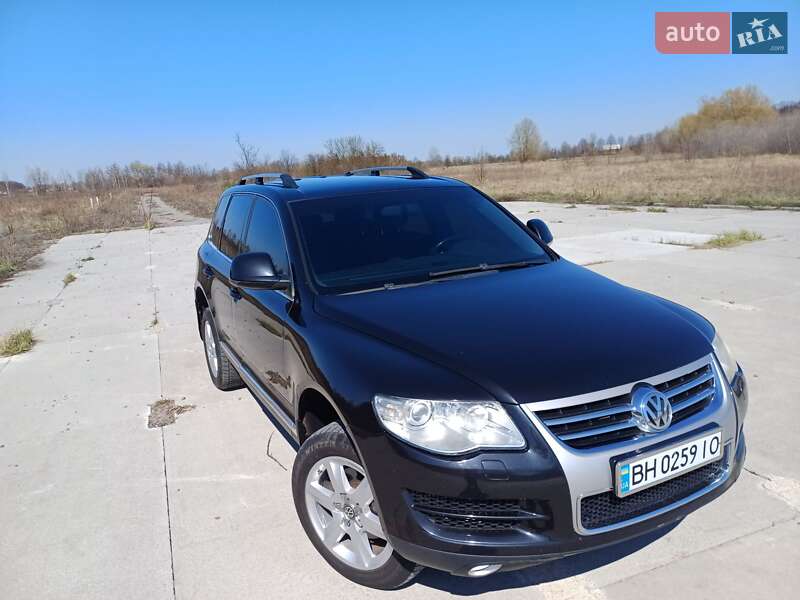 Внедорожник / Кроссовер Volkswagen Touareg 2007 в Нежине
