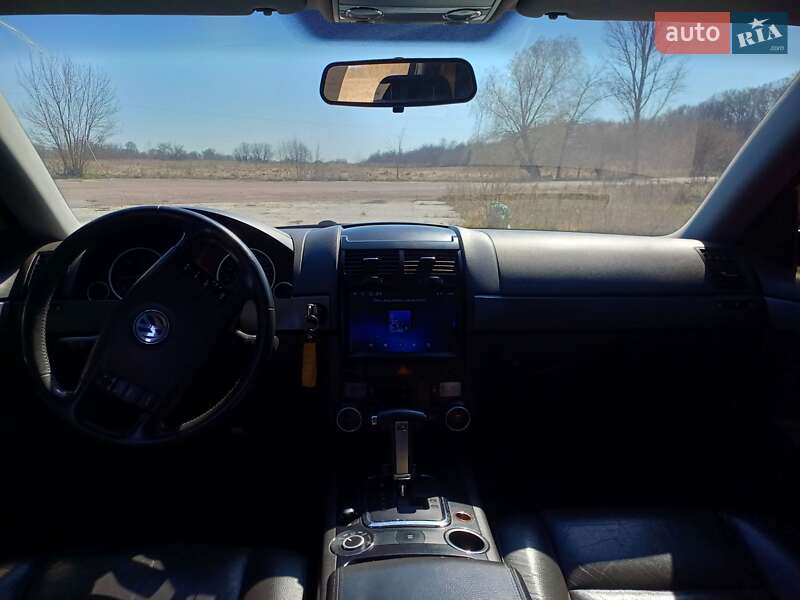 Внедорожник / Кроссовер Volkswagen Touareg 2007 в Нежине