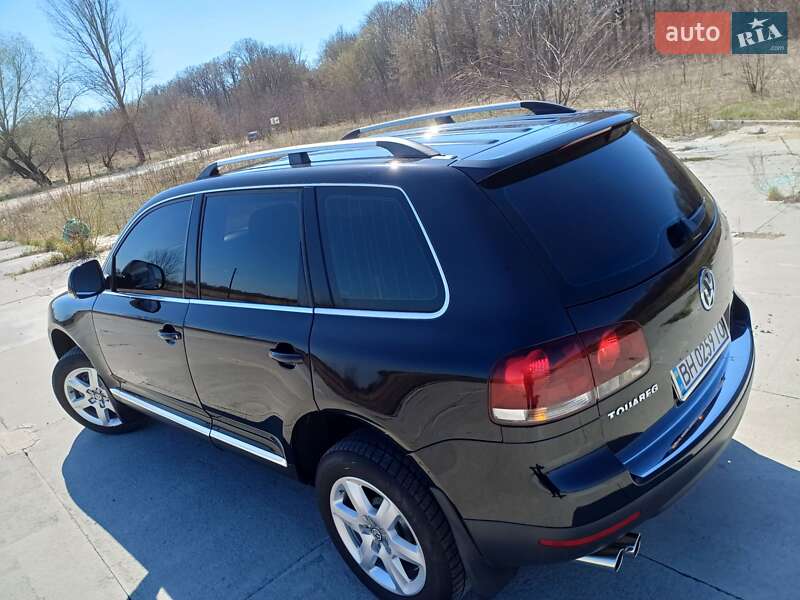 Внедорожник / Кроссовер Volkswagen Touareg 2007 в Нежине