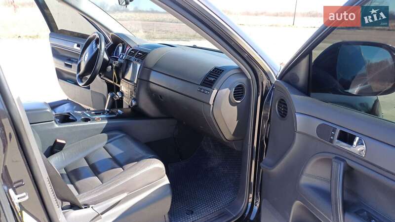 Внедорожник / Кроссовер Volkswagen Touareg 2007 в Нежине
