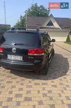 Позашляховик / Кросовер Volkswagen Touareg 2005 в 