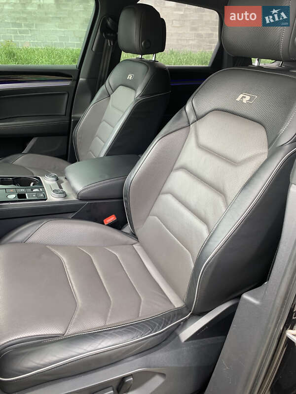 Внедорожник / Кроссовер Volkswagen Touareg 2021 в Белой Церкви