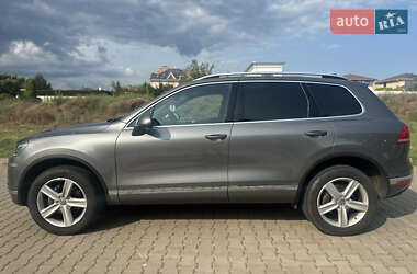 Внедорожник / Кроссовер Volkswagen Touareg 2016 в 