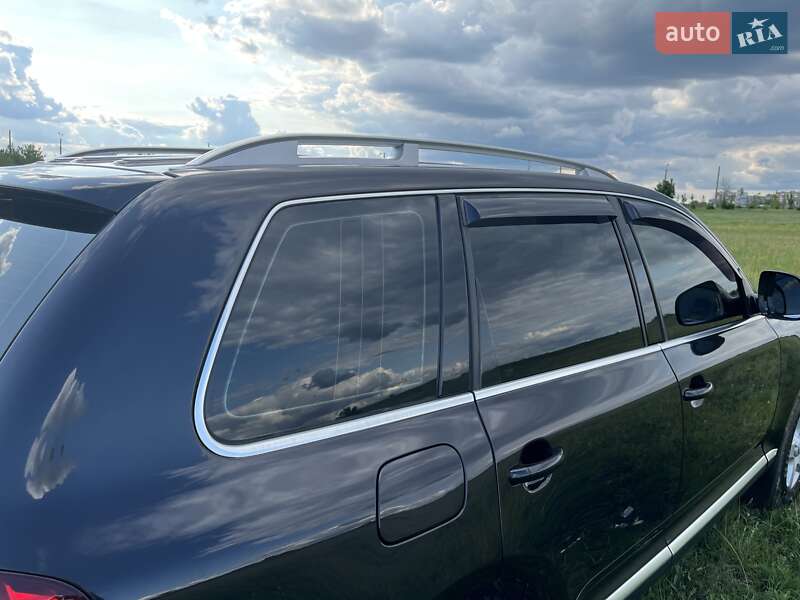 Внедорожник / Кроссовер Volkswagen Touareg 2007 в Краматорске