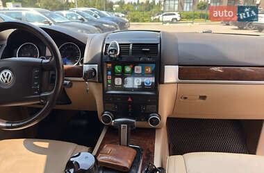 Позашляховик / Кросовер Volkswagen Touareg 2007 в 