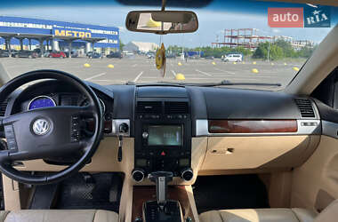 Позашляховик / Кросовер Volkswagen Touareg 2006 в 