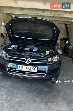 Позашляховик / Кросовер Volkswagen Touareg 2010 в Апостоловому