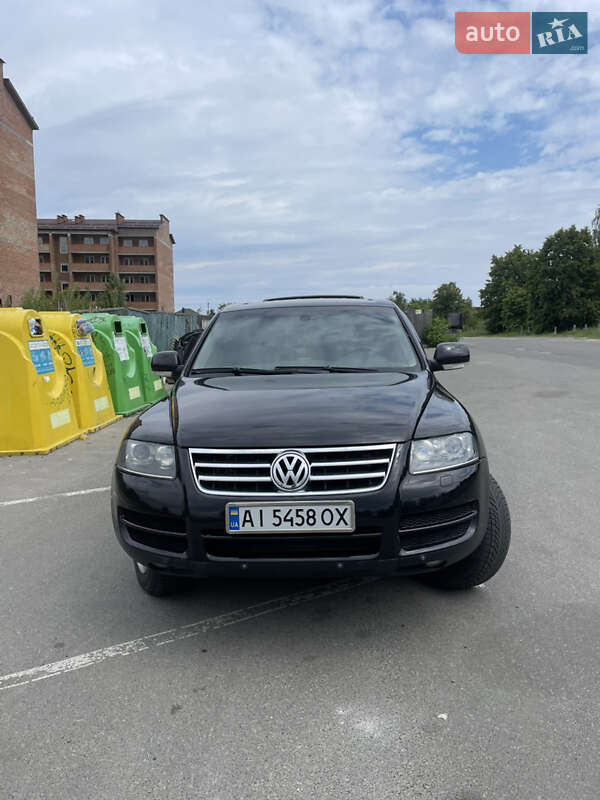 Позашляховик / Кросовер Volkswagen Touareg 2006 в Києві
