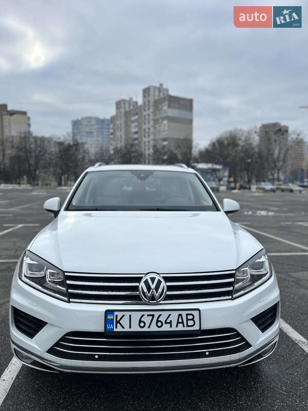 Внедорожник / Кроссовер Volkswagen Touareg 2015 в Броварах фото 2 Внедорожник / Кроссовер Volkswagen Touareg 2015 в Броварах