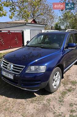 Внедорожник / Кроссовер Volkswagen Touareg 2006 в 