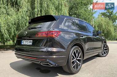 Внедорожник / Кроссовер Volkswagen Touareg 2023 в 