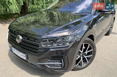 Внедорожник / Кроссовер Volkswagen Touareg 2023 в 
