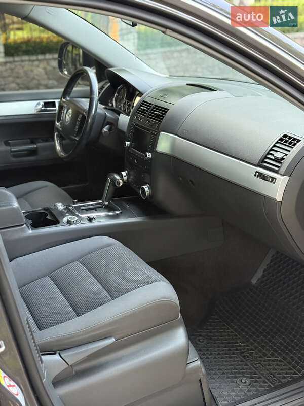 Позашляховик / Кросовер Volkswagen Touareg 2007 в Білій Церкві