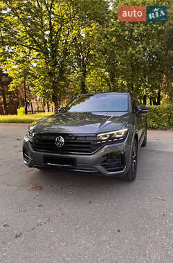 Позашляховик / Кросовер Volkswagen Touareg 2023 в Кривому Розі