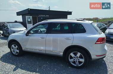 Внедорожник / Кроссовер Volkswagen Touareg 2013 в 