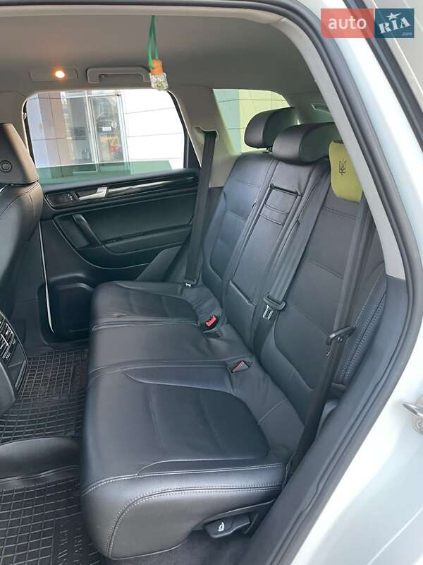 Внедорожник / Кроссовер Volkswagen Touareg 2011 в Харькове фото 8 Внедорожник / Кроссовер Volkswagen Touareg 2011 в Харькове