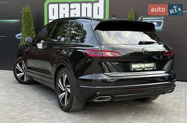 Внедорожник / Кроссовер Volkswagen Touareg 2020 в 