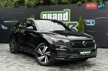 Позашляховик / Кросовер Volkswagen Touareg 2020 в Києві