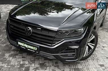 Внедорожник / Кроссовер Volkswagen Touareg 2020 в 