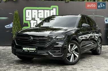 Внедорожник / Кроссовер Volkswagen Touareg 2020 в 