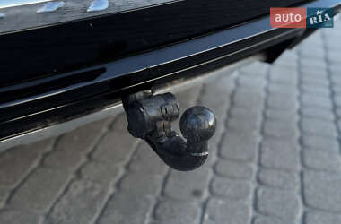 Внедорожник / Кроссовер Volkswagen Touareg 2016 в 