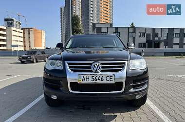 Внедорожник / Кроссовер Volkswagen Touareg 2007 в 