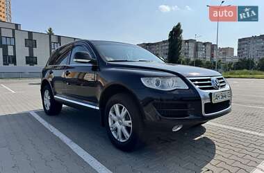 Внедорожник / Кроссовер Volkswagen Touareg 2007 в 