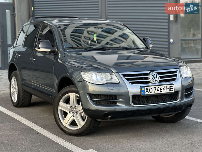 Позашляховик / Кросовер Volkswagen Touareg 2008 в 
