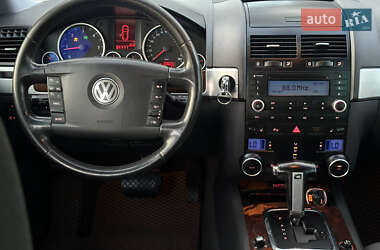 Позашляховик / Кросовер Volkswagen Touareg 2008 в 