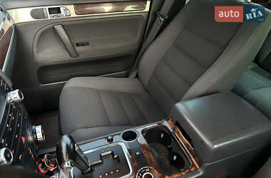 Позашляховик / Кросовер Volkswagen Touareg 2008 в 