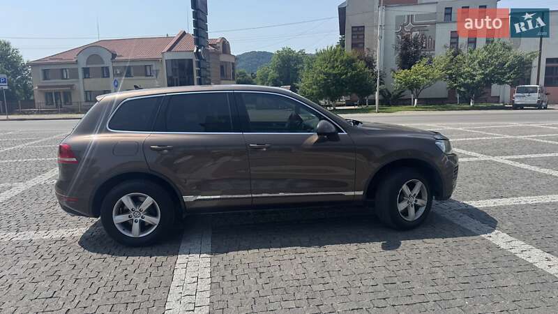 Позашляховик / Кросовер Volkswagen Touareg 2011 в Хусті фото 2 Позашляховик / Кросовер Volkswagen Touareg 2011 в Хусті