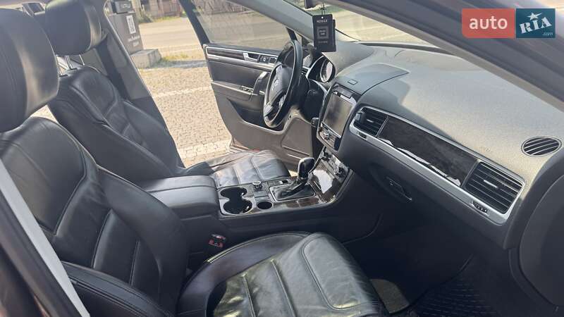 Позашляховик / Кросовер Volkswagen Touareg 2011 в Хусті фото 18 Позашляховик / Кросовер Volkswagen Touareg 2011 в Хусті