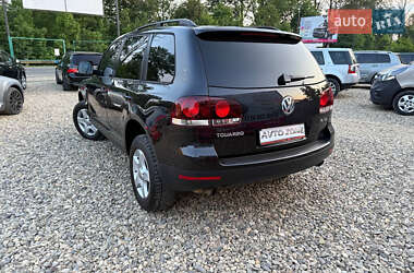 Внедорожник / Кроссовер Volkswagen Touareg 2007 в 