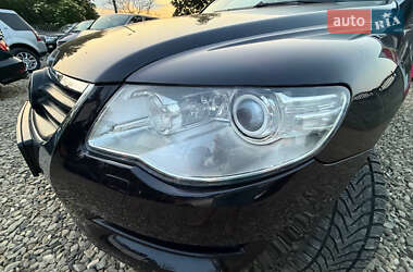 Внедорожник / Кроссовер Volkswagen Touareg 2007 в 