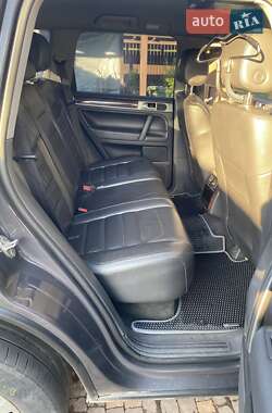 Внедорожник / Кроссовер Volkswagen Touareg 2008 в 