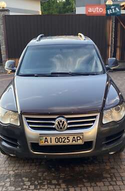 Внедорожник / Кроссовер Volkswagen Touareg 2008 в 