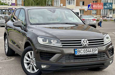 Позашляховик / Кросовер Volkswagen Touareg 2016 в Львові