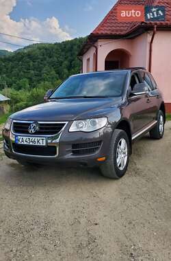 Внедорожник / Кроссовер Volkswagen Touareg 2009 в Ирпене