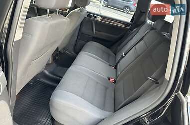 Внедорожник / Кроссовер Volkswagen Touareg 2008 в 