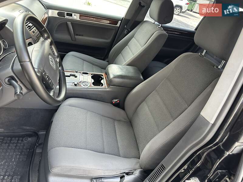 Внедорожник / Кроссовер Volkswagen Touareg 2008 в Ивано-Франковске