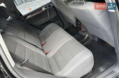 Внедорожник / Кроссовер Volkswagen Touareg 2008 в 