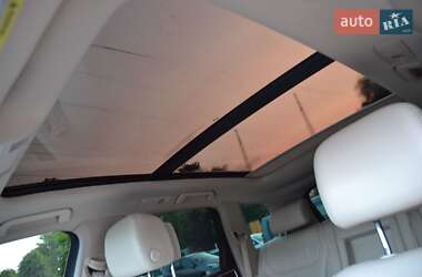 Внедорожник / Кроссовер Volkswagen Touareg 2012 в 