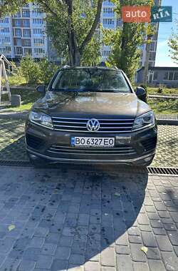 Позашляховик / Кросовер Volkswagen Touareg 2016 в Тернополі