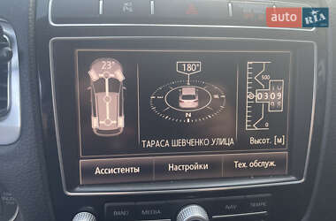 Внедорожник / Кроссовер Volkswagen Touareg 2014 в 