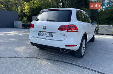 Внедорожник / Кроссовер Volkswagen Touareg 2013 в Трускавце