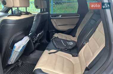 Внедорожник / Кроссовер Volkswagen Touareg 2017 в 