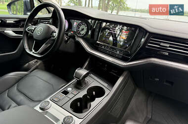 Позашляховик / Кросовер Volkswagen Touareg 2020 в 