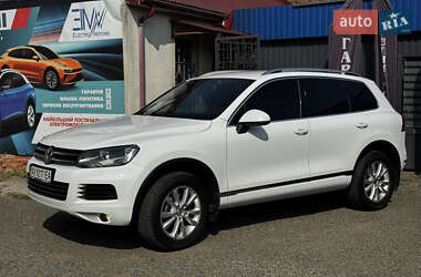 Позашляховик / Кросовер Volkswagen Touareg 2013 в Ужгороді